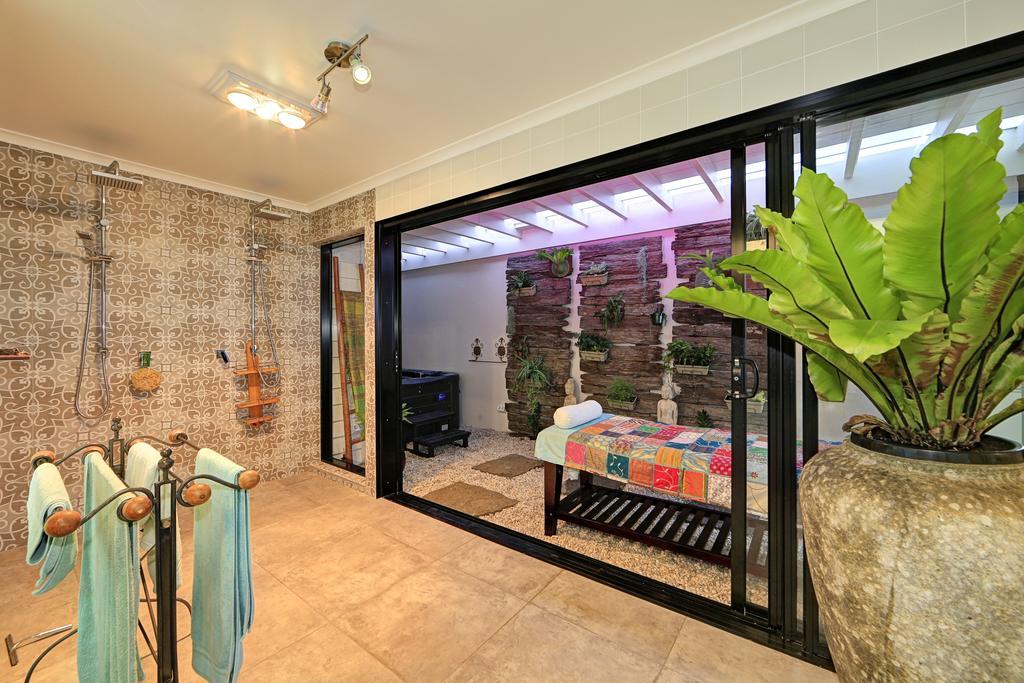 Zen Beach Retreat Bargara Exterior photo